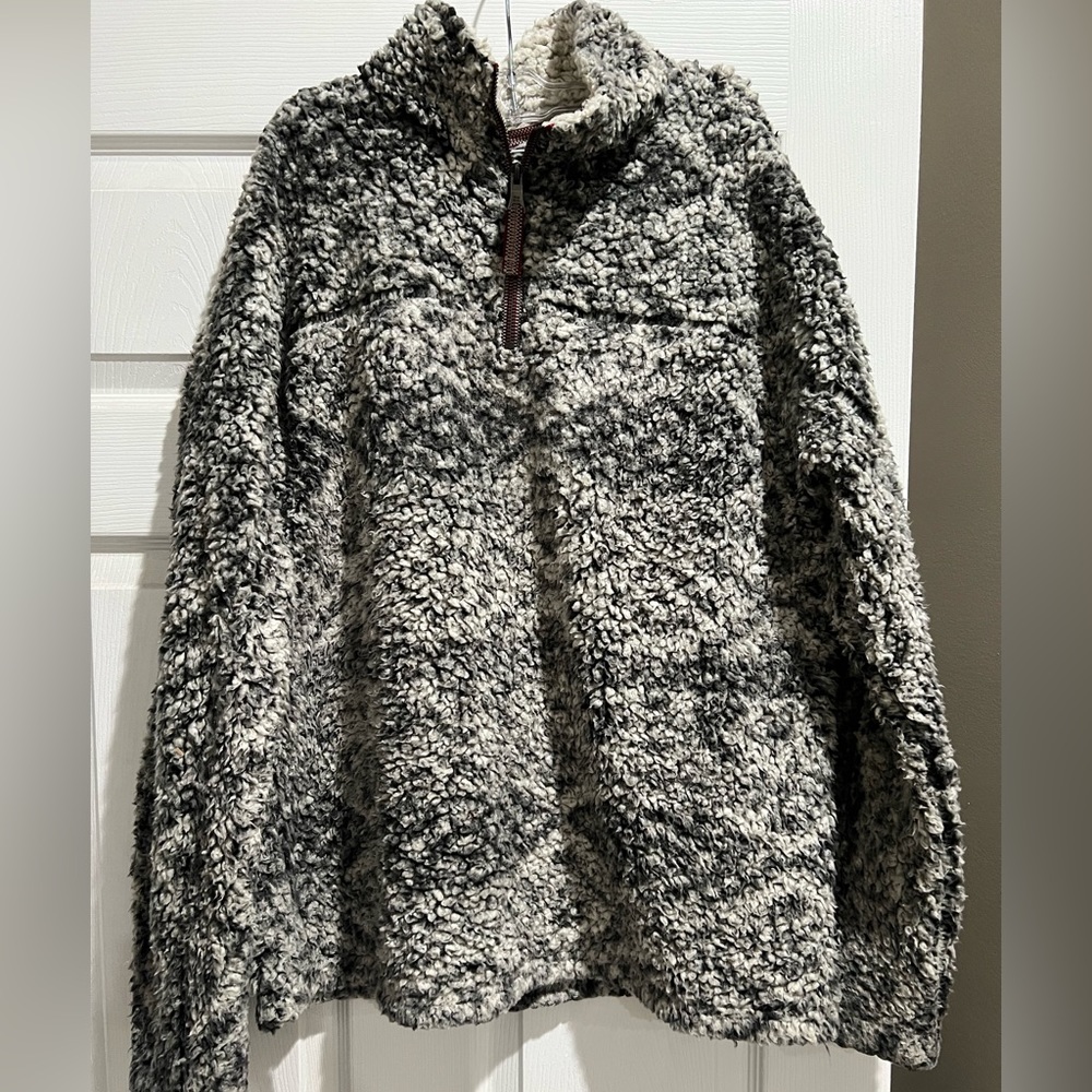 True grit pullover